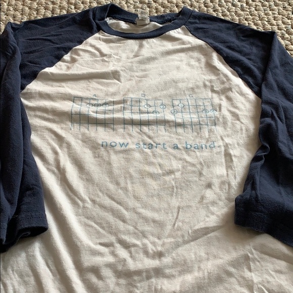 Sun international tee - Picture 3 of 3